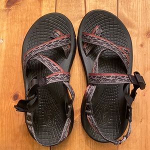 Chaco size 8